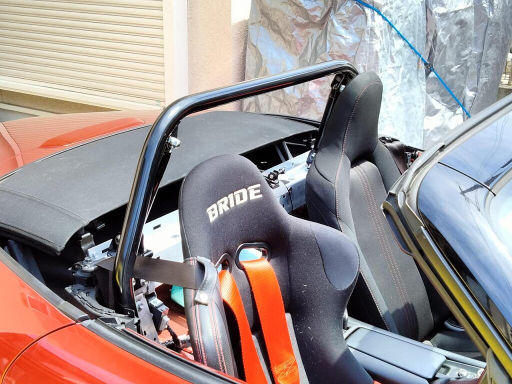 ND5ロードスター CUSCO ロールケージ BRIDE フルバケ 4点式ハーネス 装着