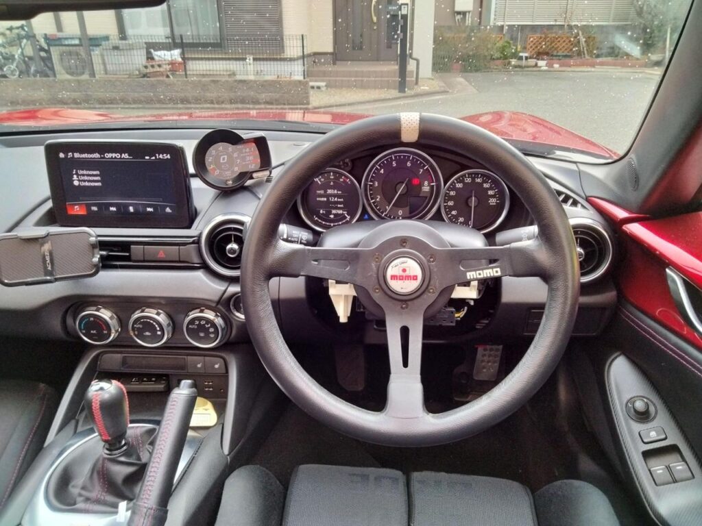 ND5ロードスター MOMO FULL SPEED 小径ステアリング 交換後 室内