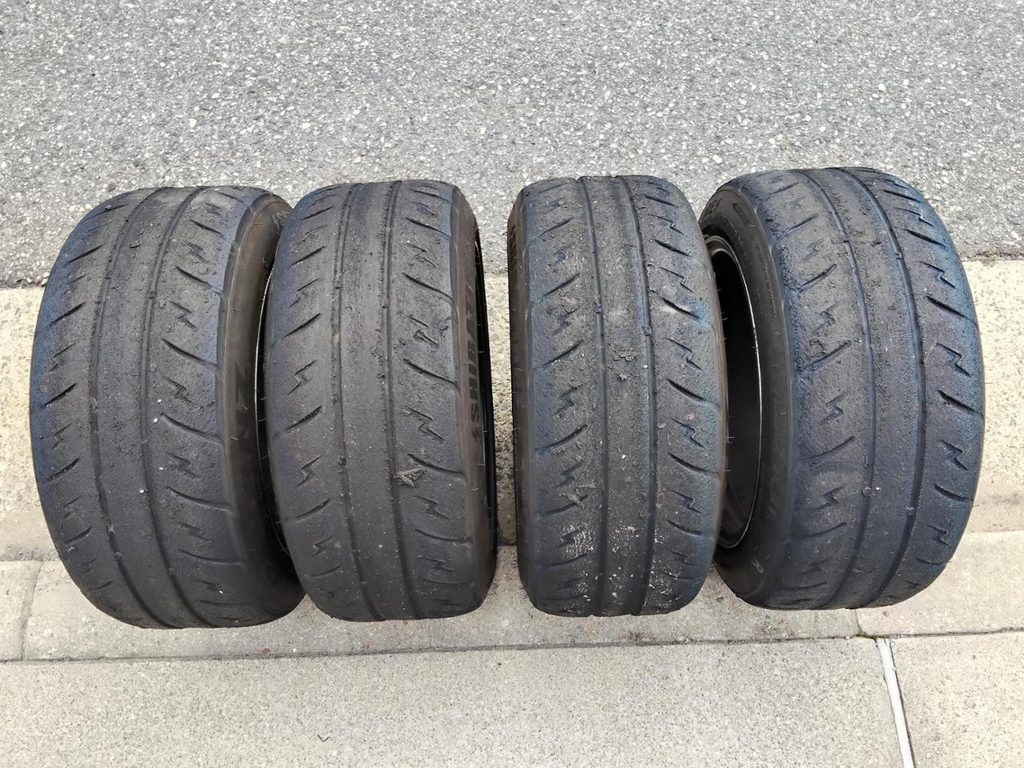 シバタイヤ R31 200R 295/30ZR18×4本 中古 2回のみ使用 シバタイヤR31レビュー｜5部山中古でR23より0.7秒速い理由