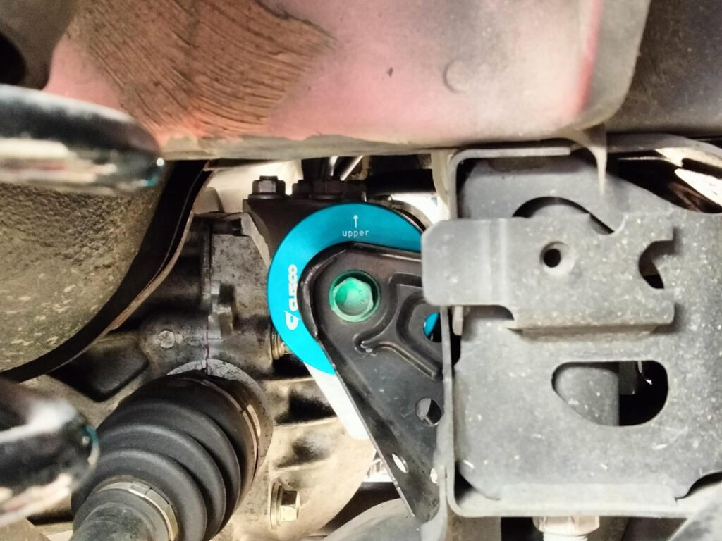 ND5ロードスター CUSCO デフマウントカラー 装着 下回り