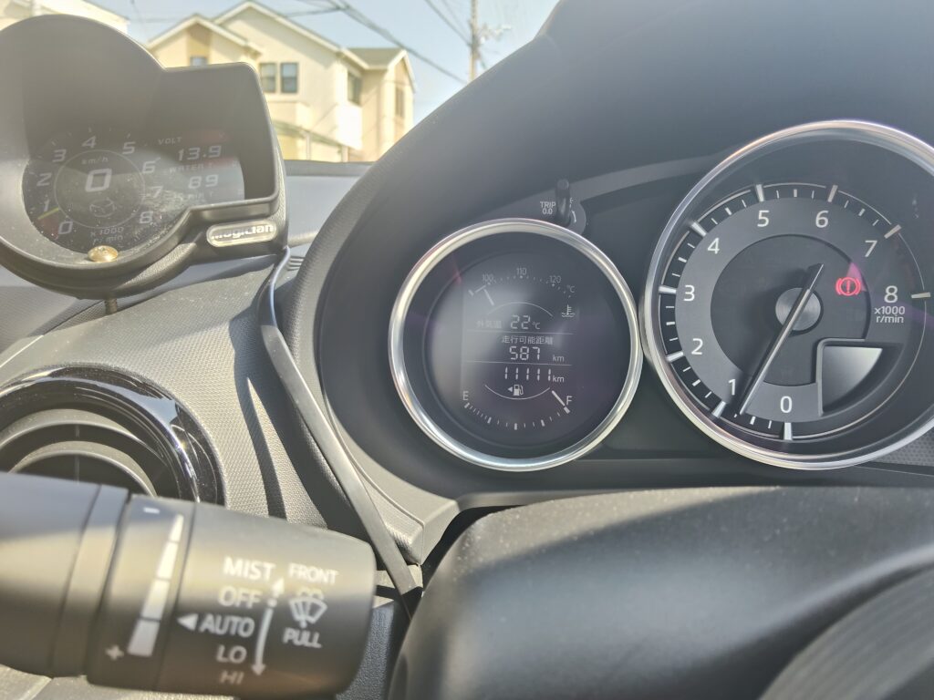 ND5ロードスター2号機のオドメーターが11111kmの切り番を表示した瞬間