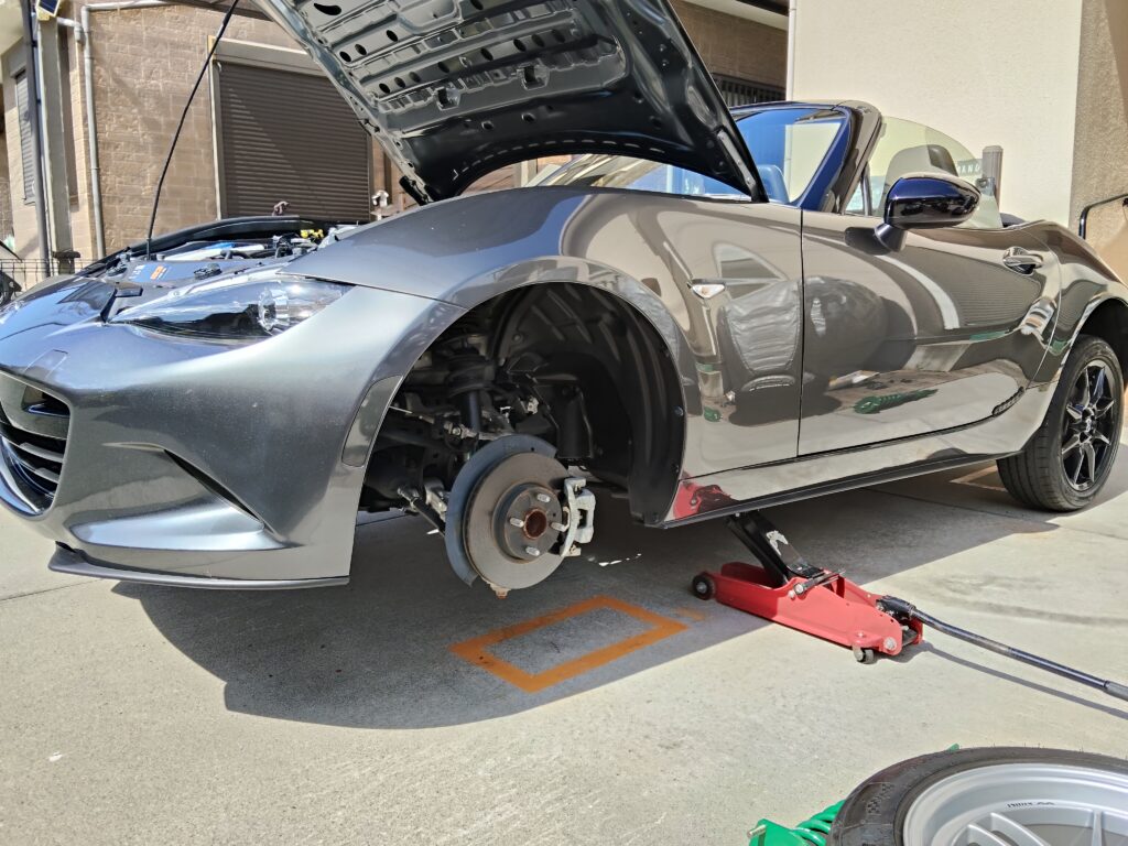 フロント作業風景