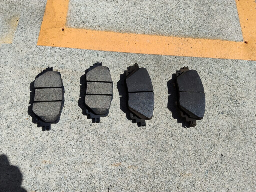 在庫していた新品のディクセルESを投入