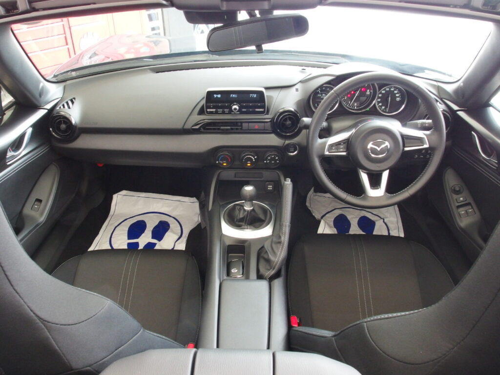 ND5ロードスター S グレード 内装 コックピット