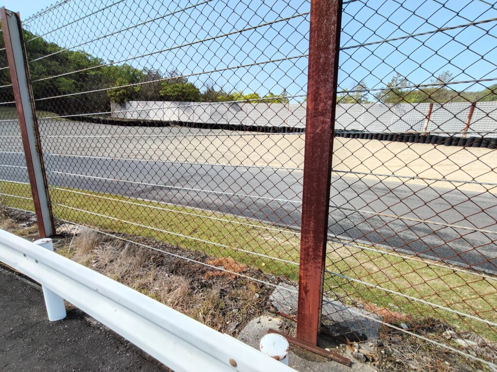セントラルサーキット コースウォーク 路面状況確認