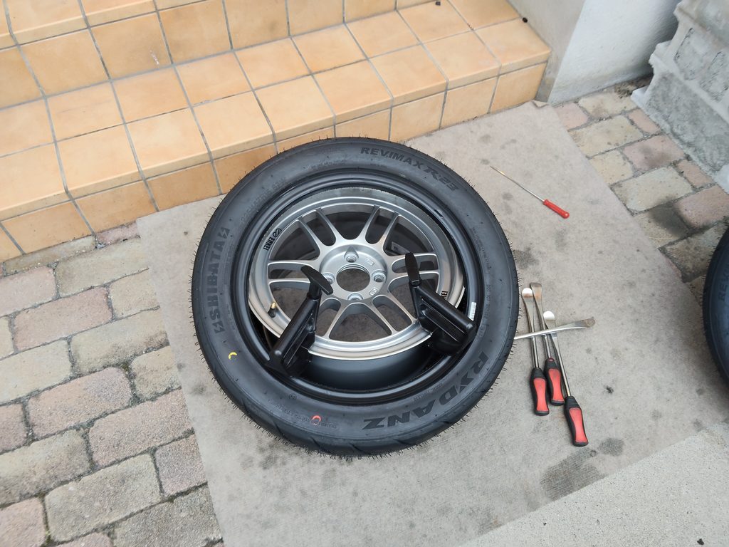 ビードヘルパーをセットした状態